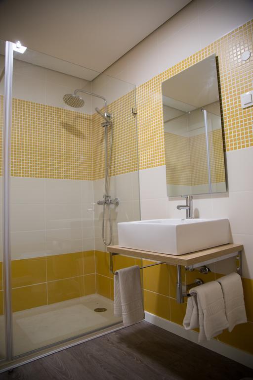 Tomas Guest House II Ковілян Екстер'єр фото